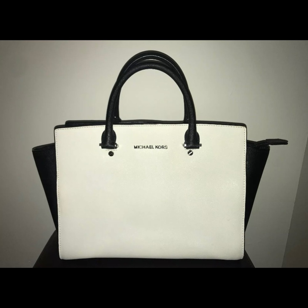 Michael Kors black and white purse handbag new